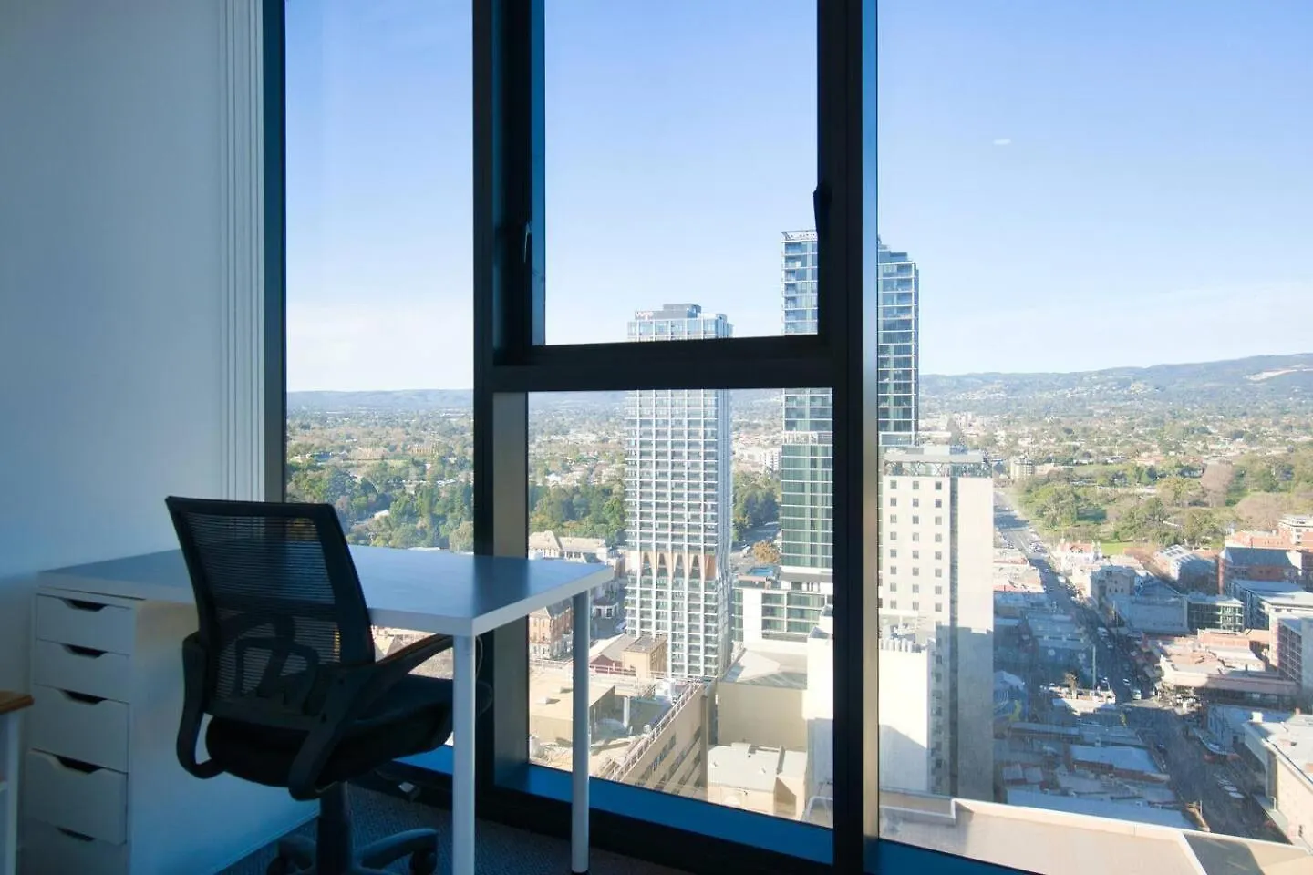 Lägenhet Urban Escape - 2Br Apt With Amazing Views Of Rundle Mall Adelaide